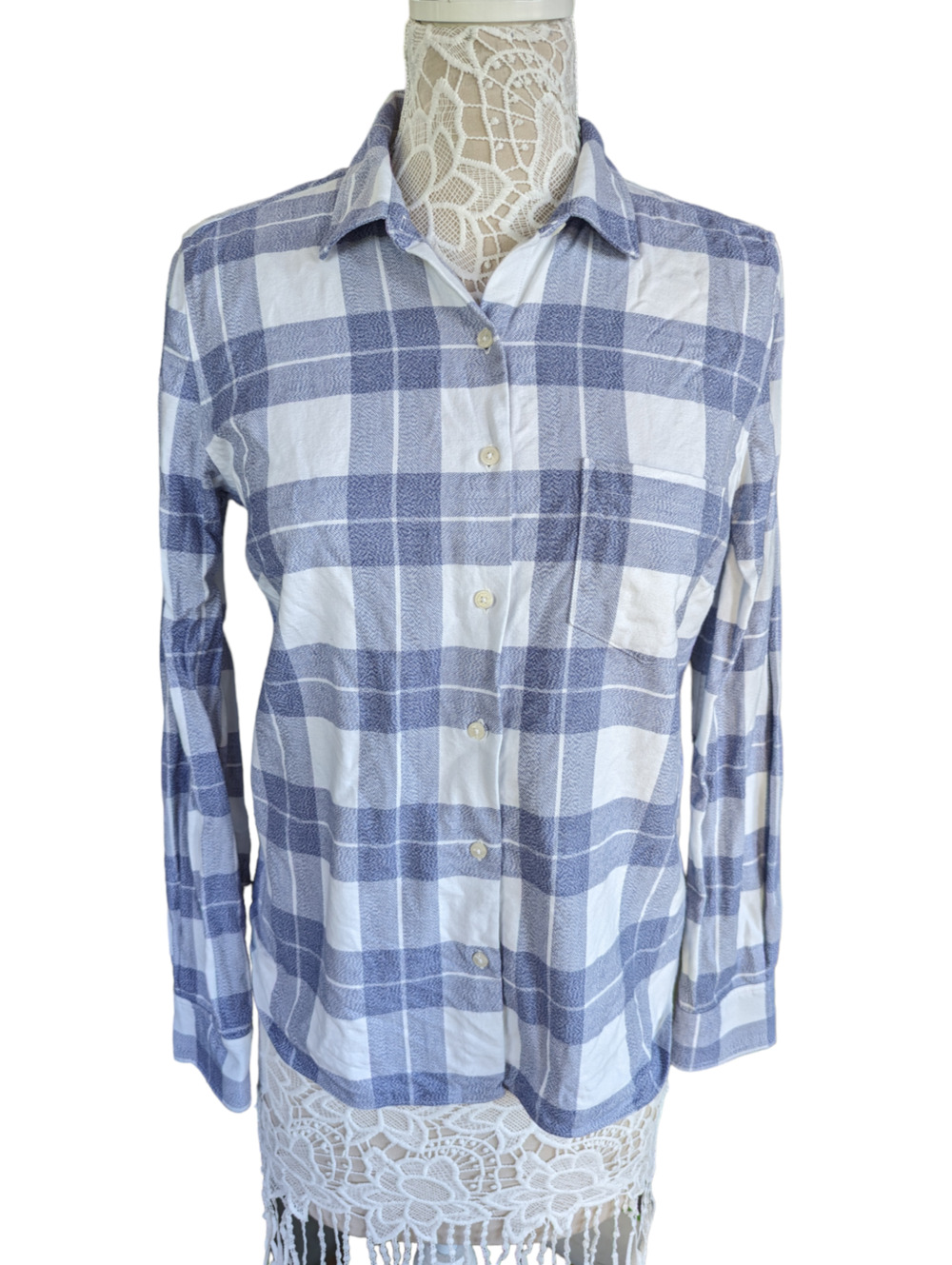 Untuckit Favini Women's Button Down Shirt 6